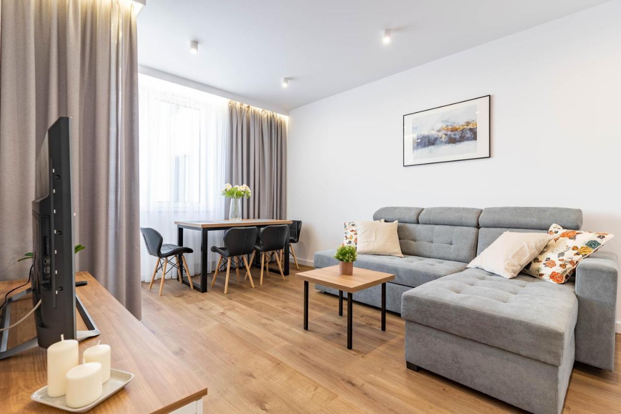 Wrocapartments Starcenter - Parking Free Apartment Wroclaw