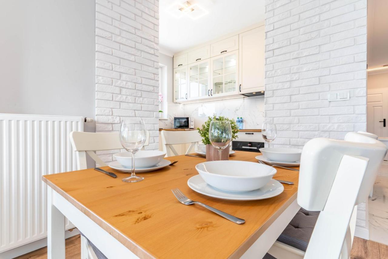 Wrocapartments Starcenter - Parking Free Apartment Wroclaw