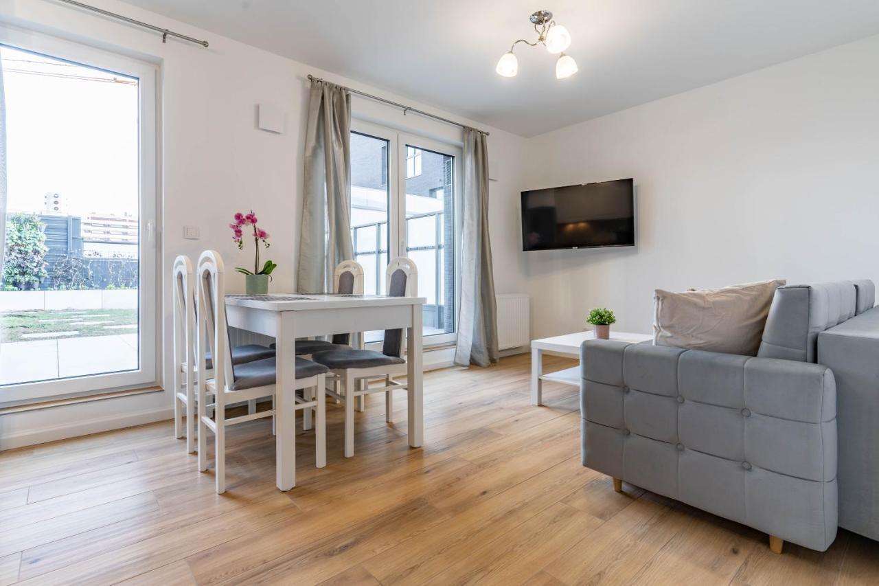 Wrocapartments Starcenter - Parking Free Apartment