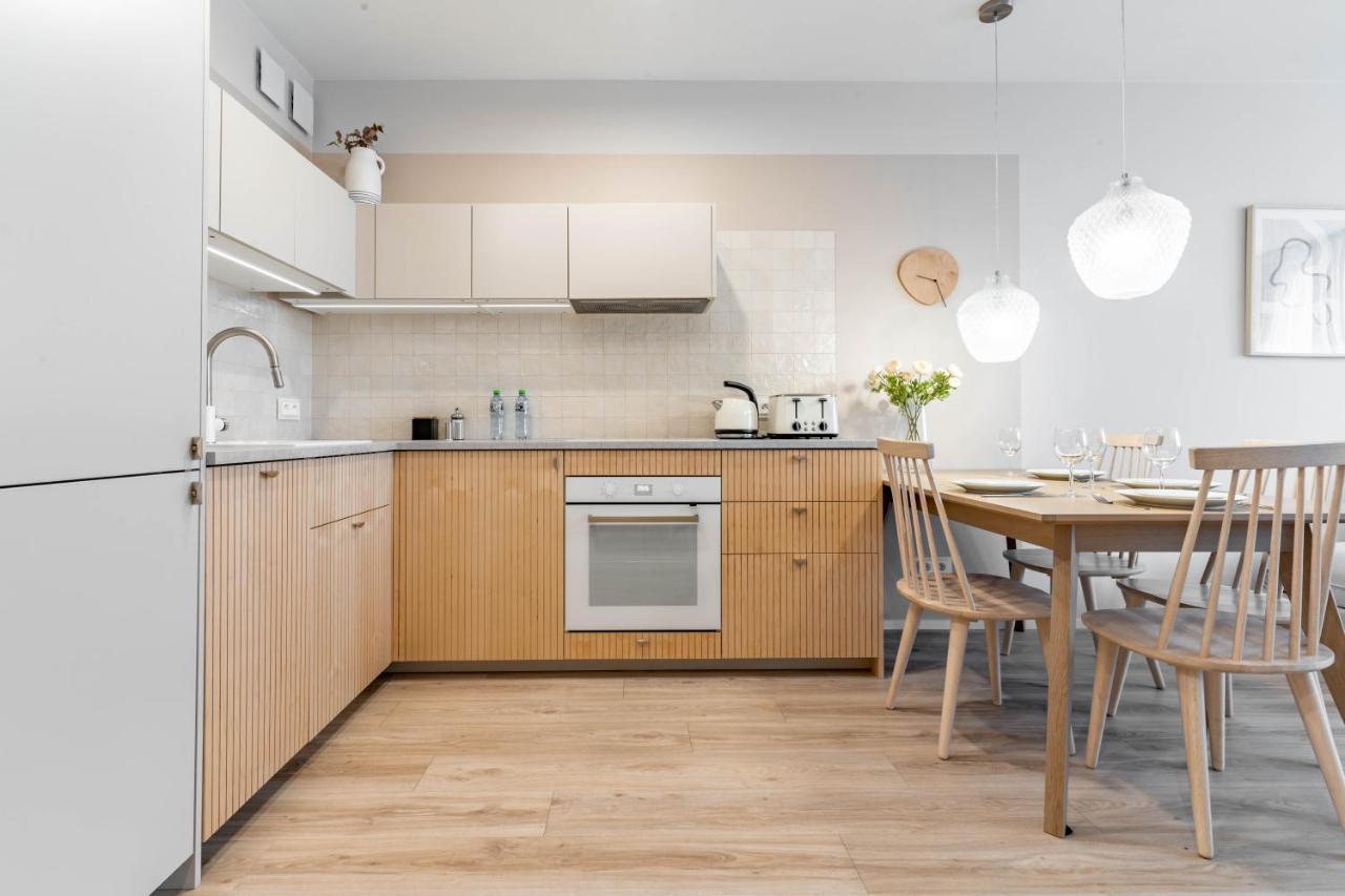 Wrocapartments Starcenter - Parking Free Apartment